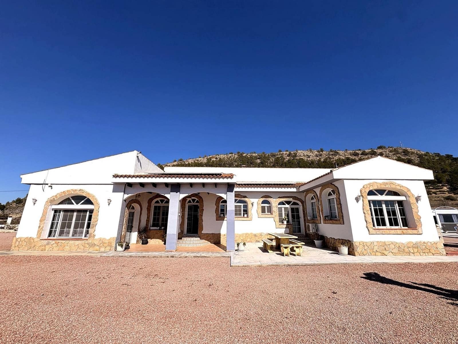 4 quarto Moradia para venda em Monovar / Monover com piscina - 525 000 € (Ref: 9758537)