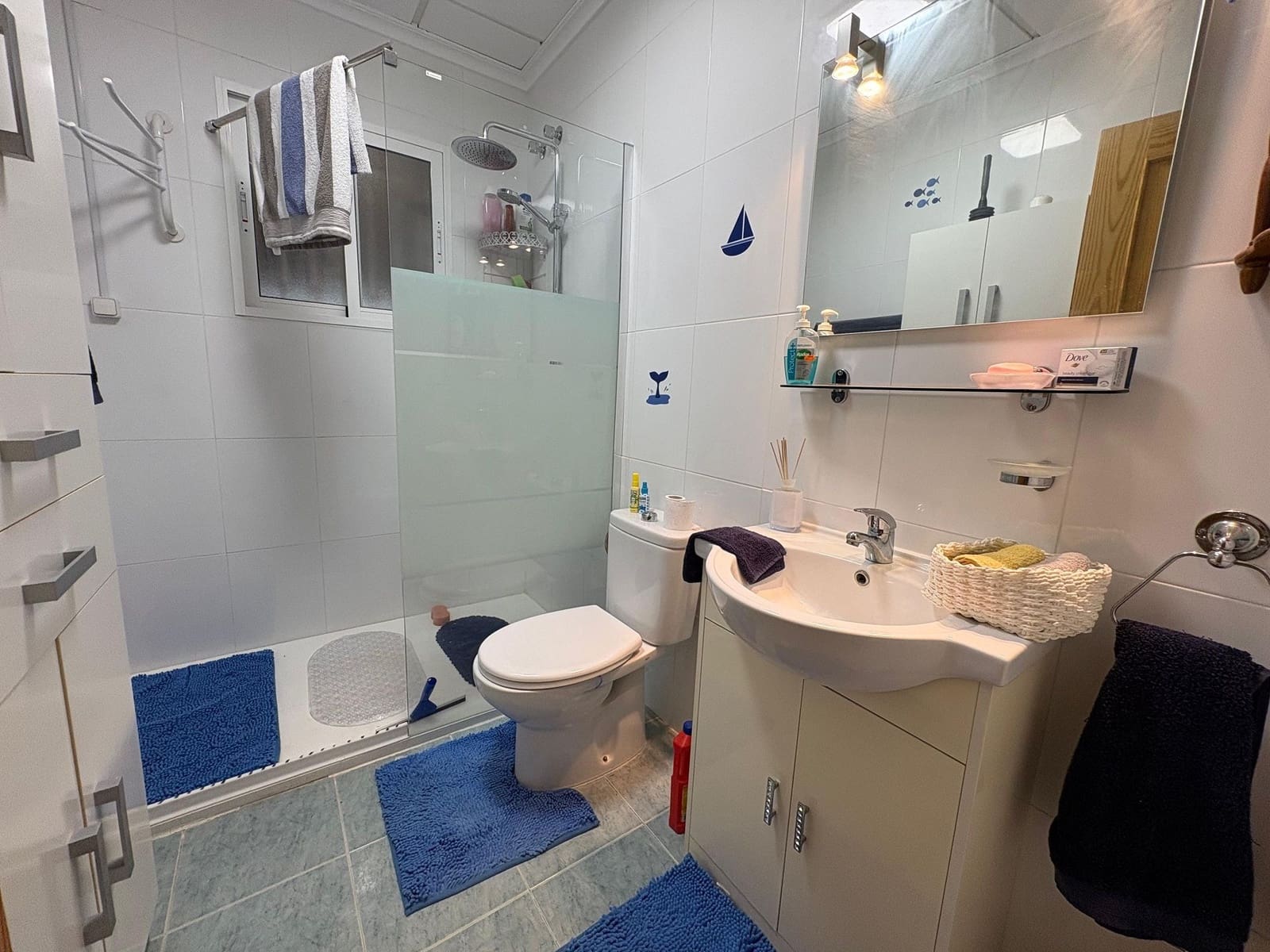 Chalet de 3 habitaciones en Pinoso en venta con piscina garaje - 299.995 € (Ref: 9761684)