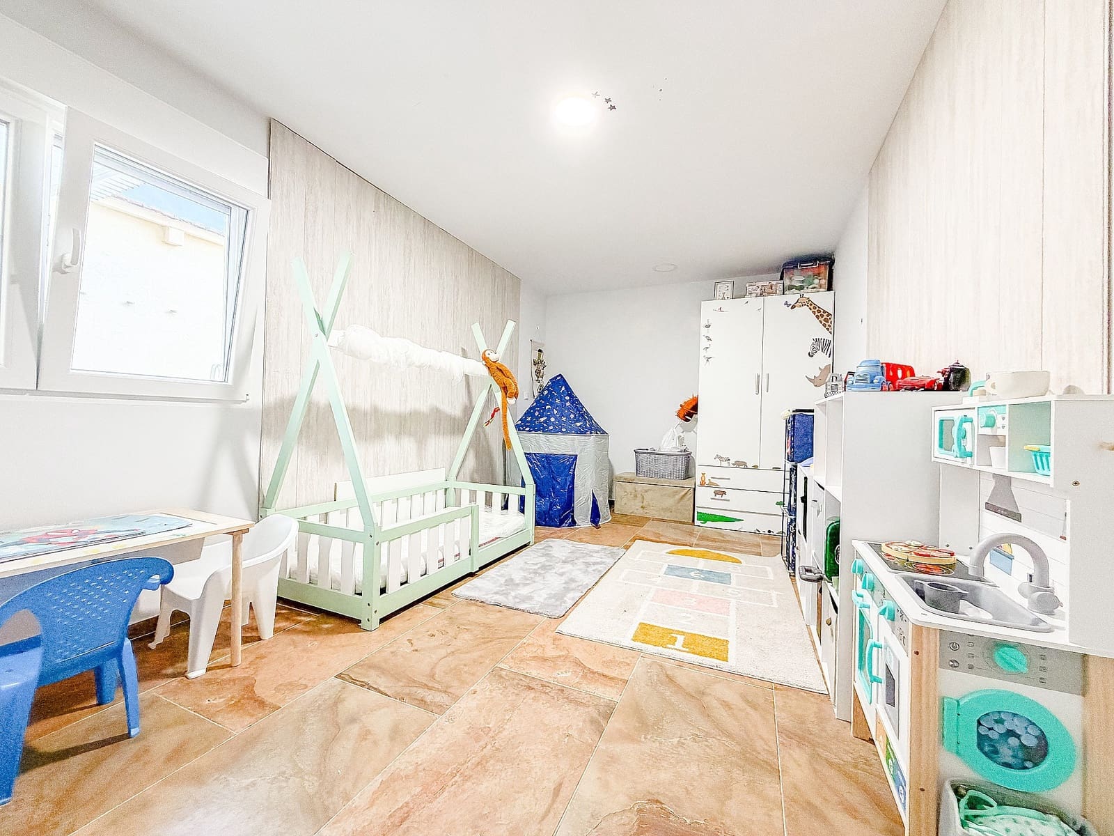 2 bedroom Townhouse for sale in Elda - € 126,500 (Ref: 9777659)