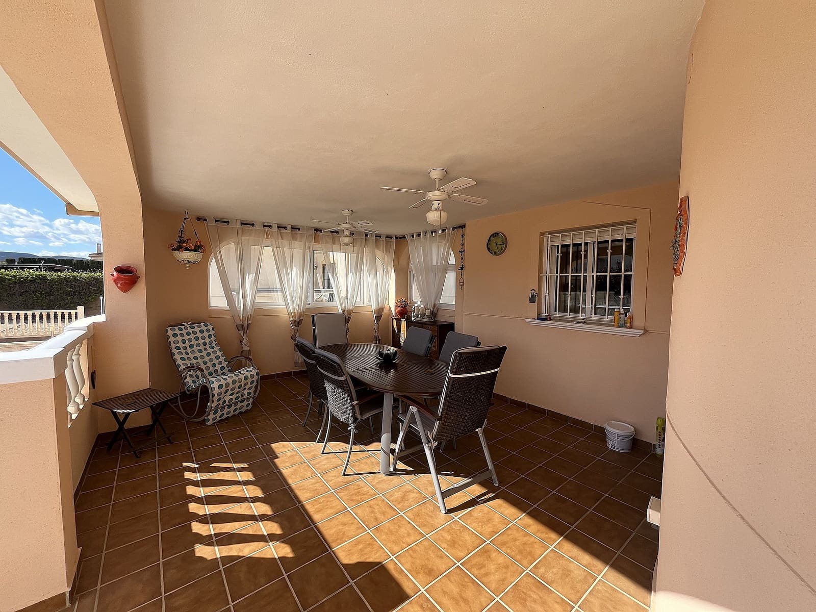 4 soverom Villa til salgs i Castalla med svømmebasseng garasje - € 279 999 (Ref: 9780124)