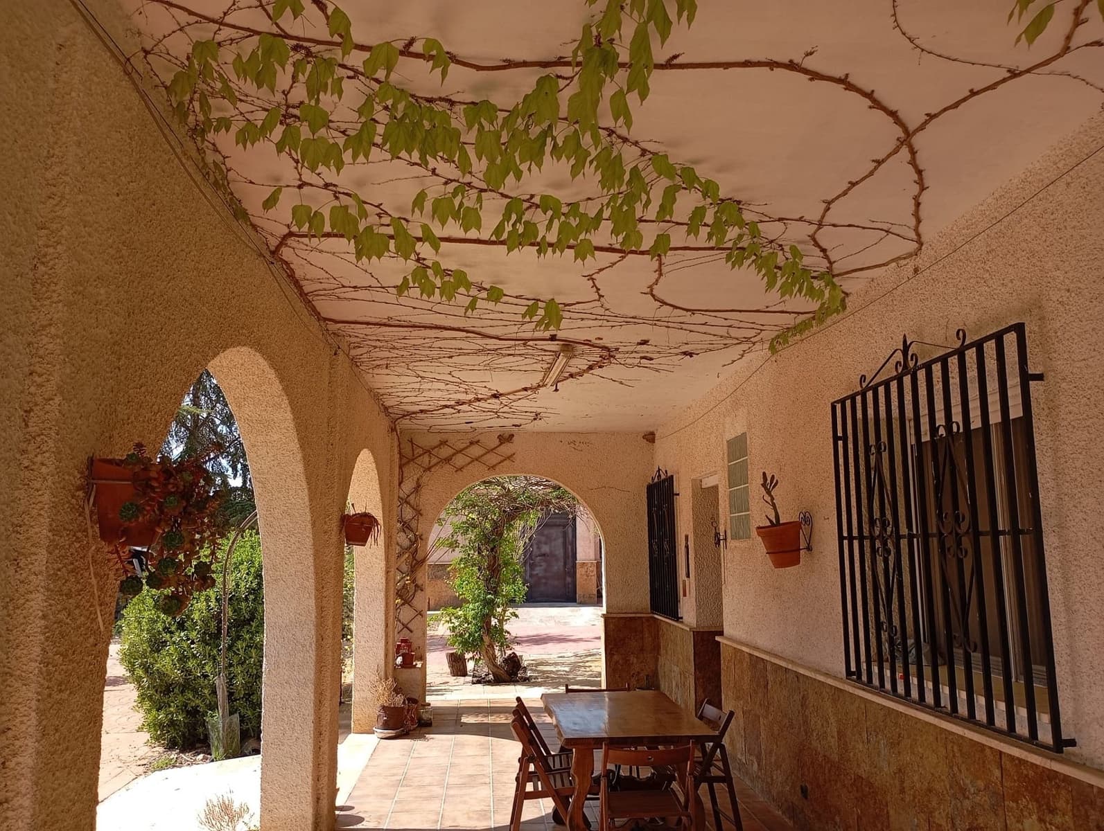 3 bedroom Villa for sale in Yecla with pool garage - € 299,995 (Ref: 9780125)