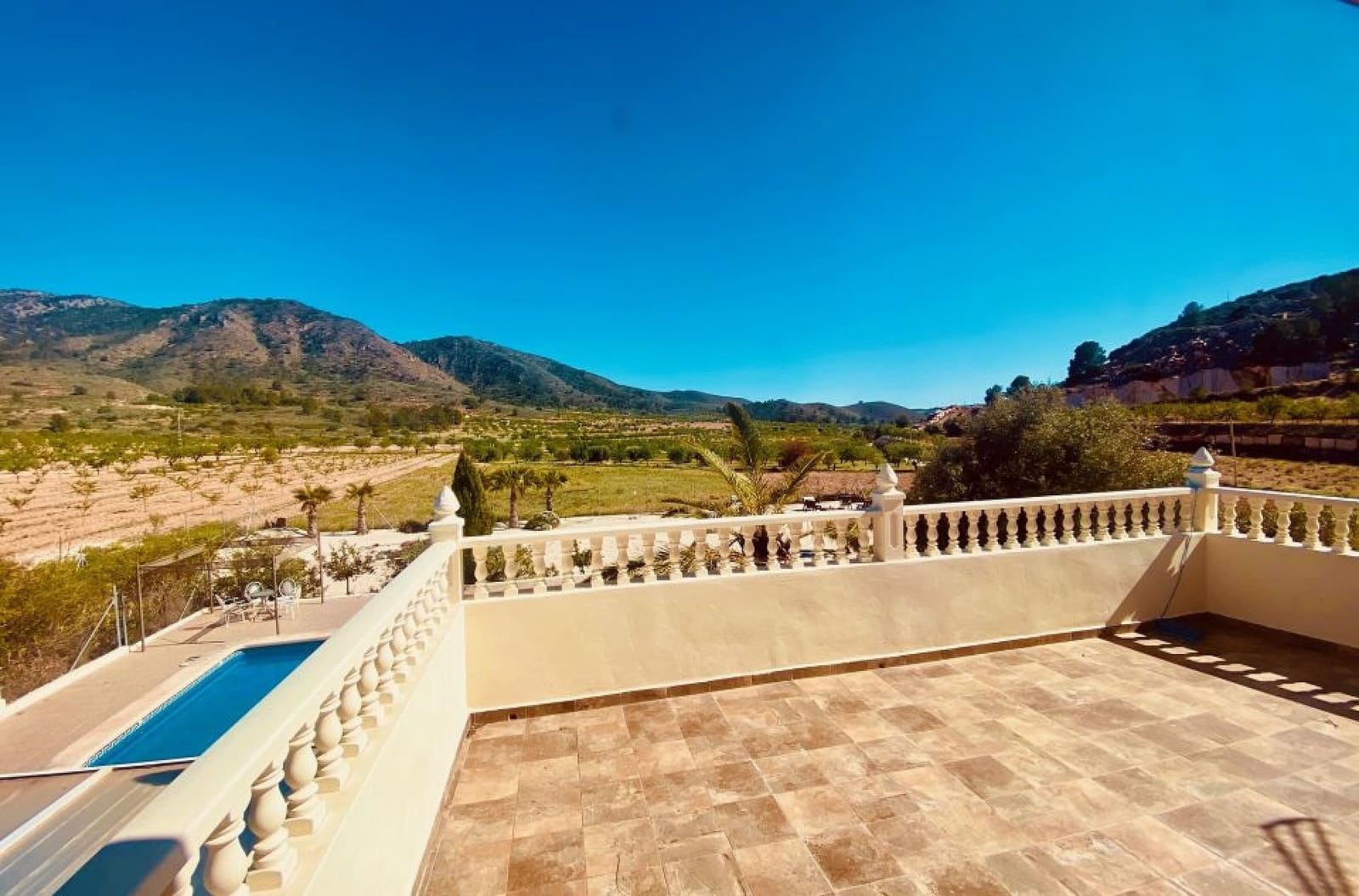 5 chambre Finca/Maison de Campagne à vendre à El Canton avec piscine - 475 000 € (Ref: 9784498)