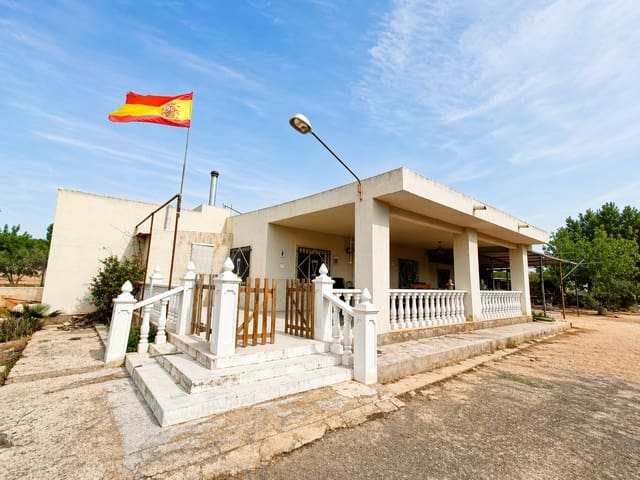 Chalet de 4 habitaciones en Hondón de los Frailes en venta - 180.000 € (Ref: 9790252)