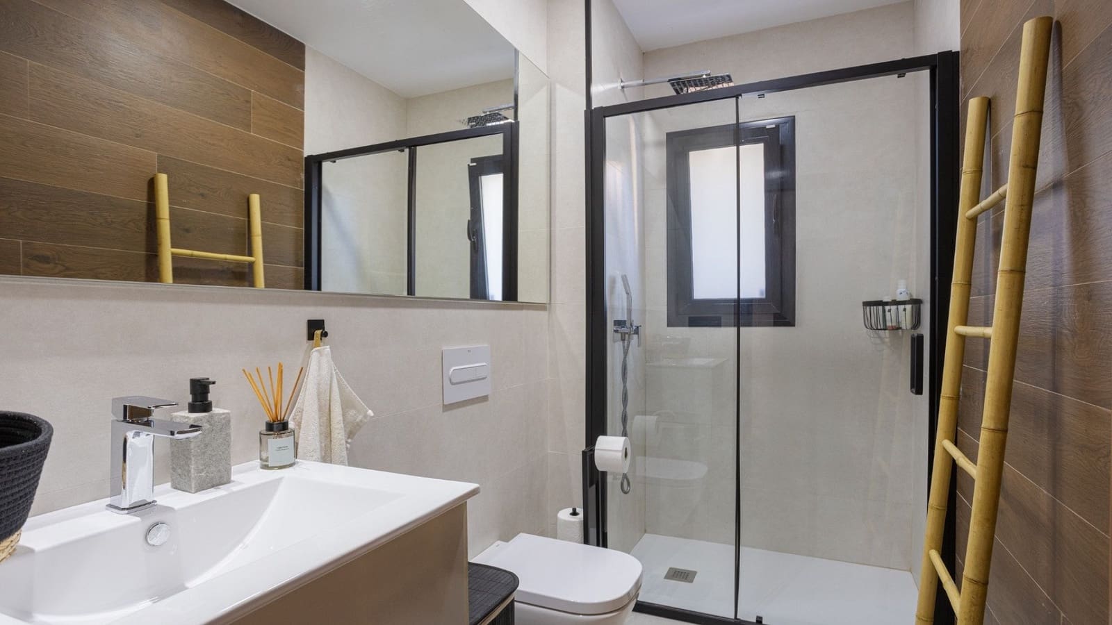 4 sypialnia Willa na sprzedaż w Ciudad Quesada z basenem - 699 000 € (Ref: 9790253)