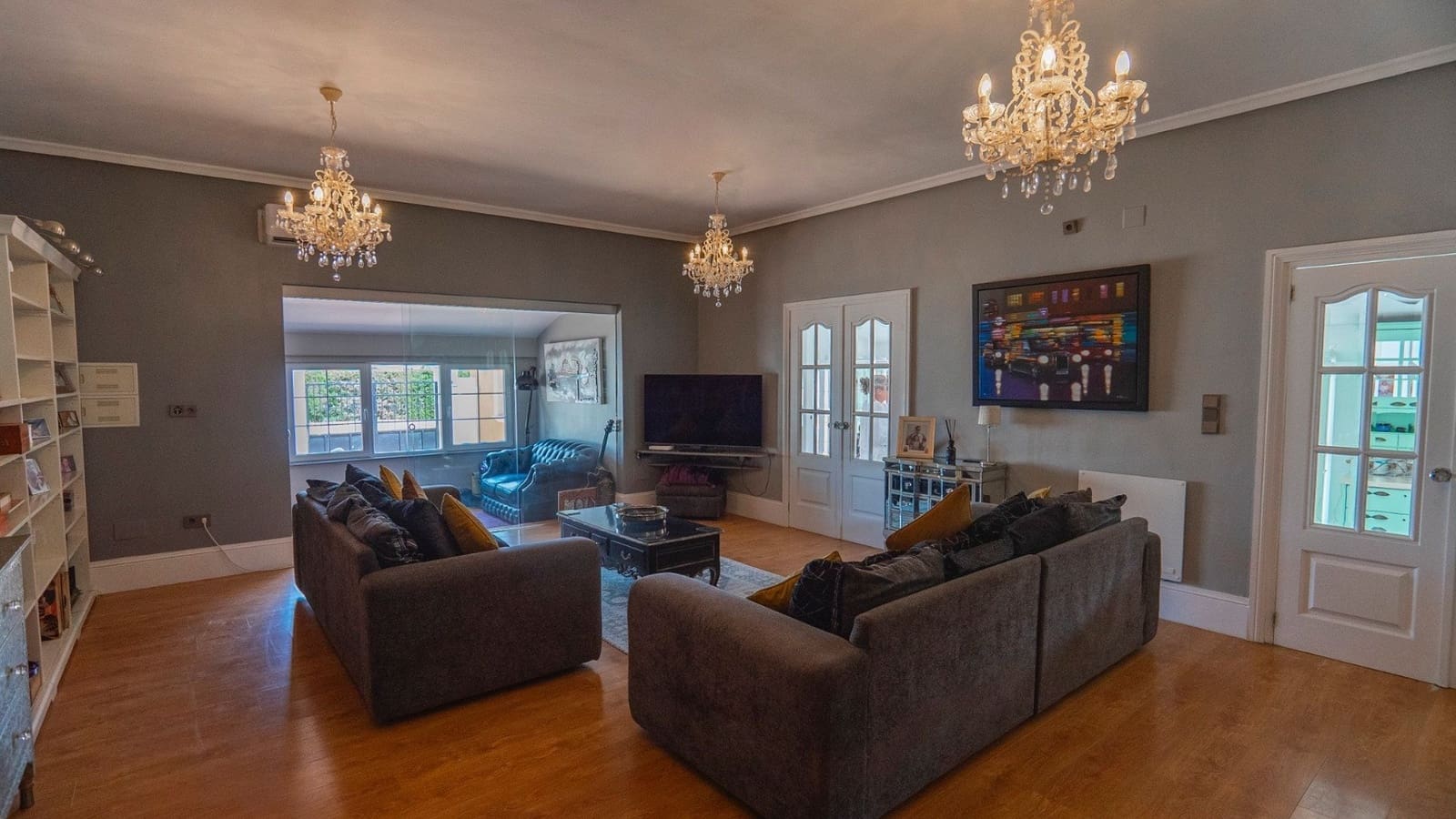 6 slaapkamer Villa te koop in Heredades met zwembad - € 595.000 (Ref: 9790254)