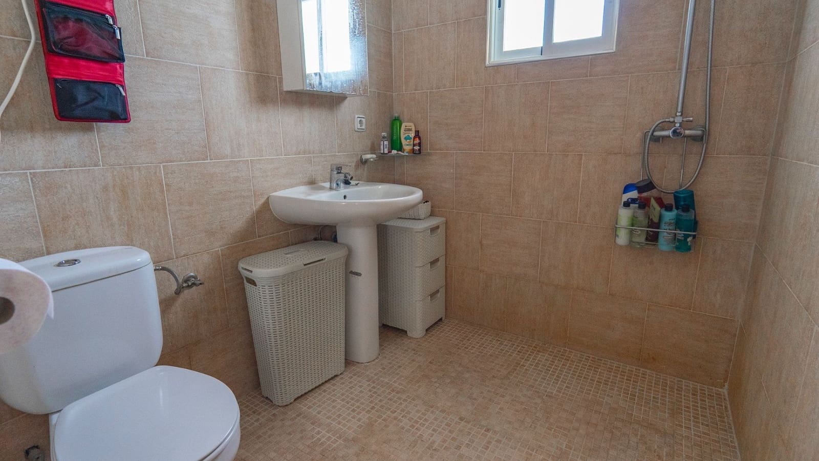 6 slaapkamer Villa te koop in Heredades met zwembad - € 595.000 (Ref: 9790254)