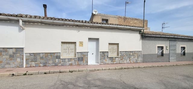 Casa de 3 habitaciones en Casas del Senor, Monóvar / Monóver en venta con garaje - 98.000 € (Ref: 9790257)