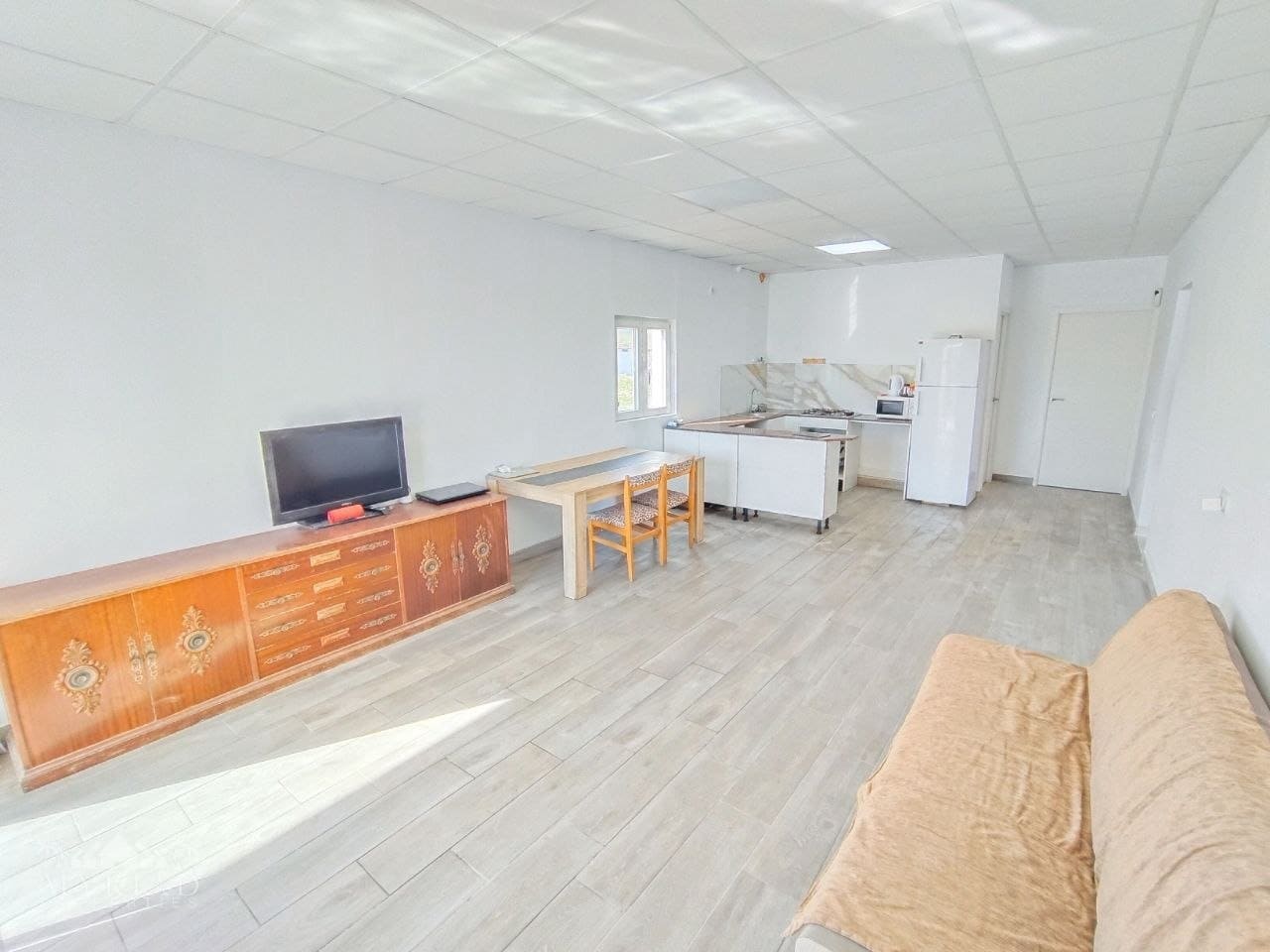 4 bedroom Villa for sale in Pinoso with pool - € 210,000 (Ref: 9796277)