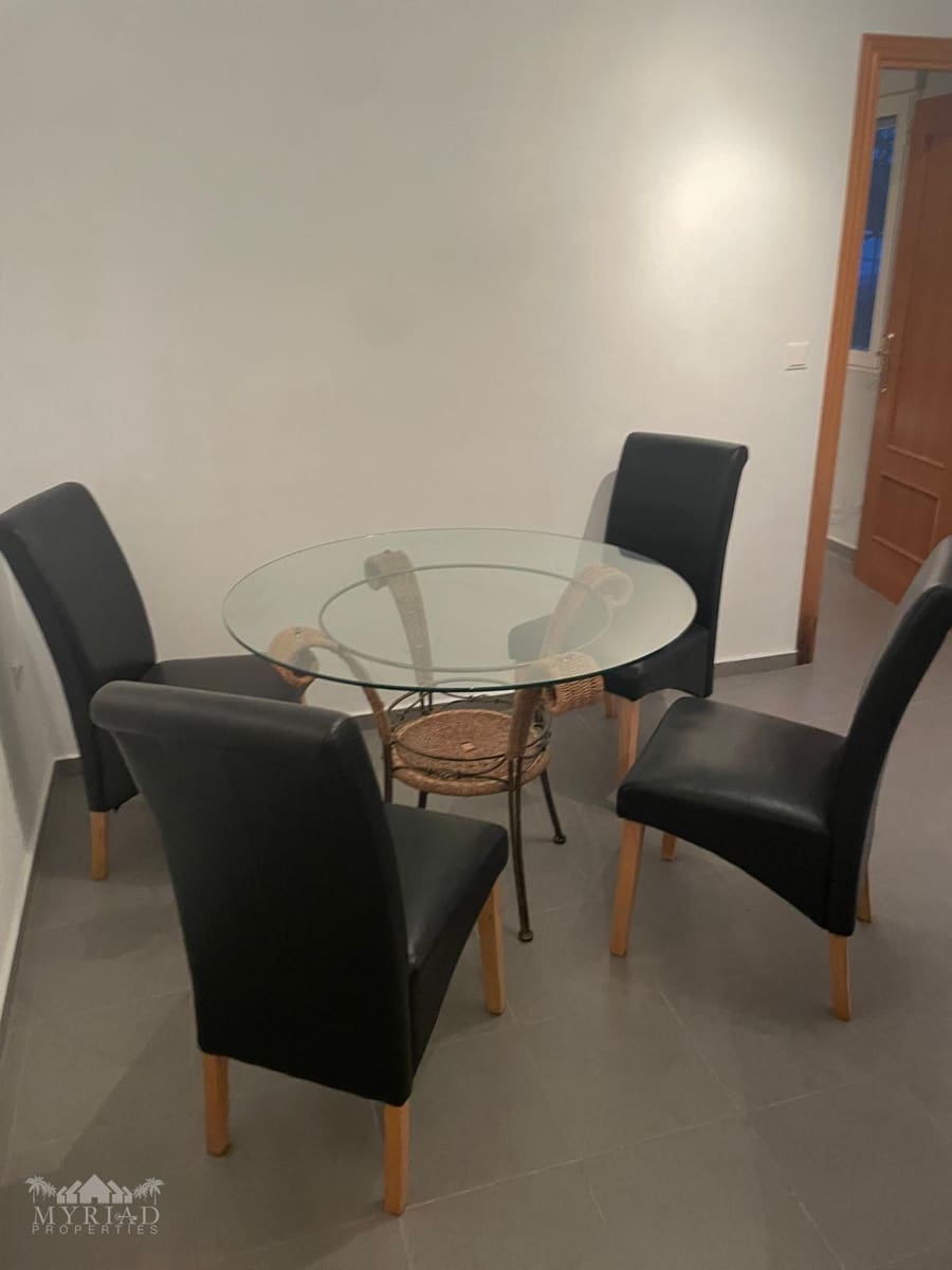 6 bedroom Villa for sale in Encebras with pool - € 649,995 (Ref: 9800351)