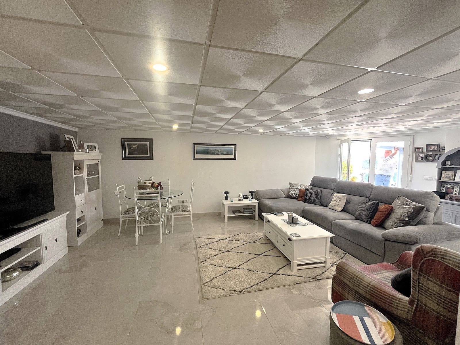 4 bedroom Villa for sale in Castalla with pool - € 360,000 (Ref: 9803920)