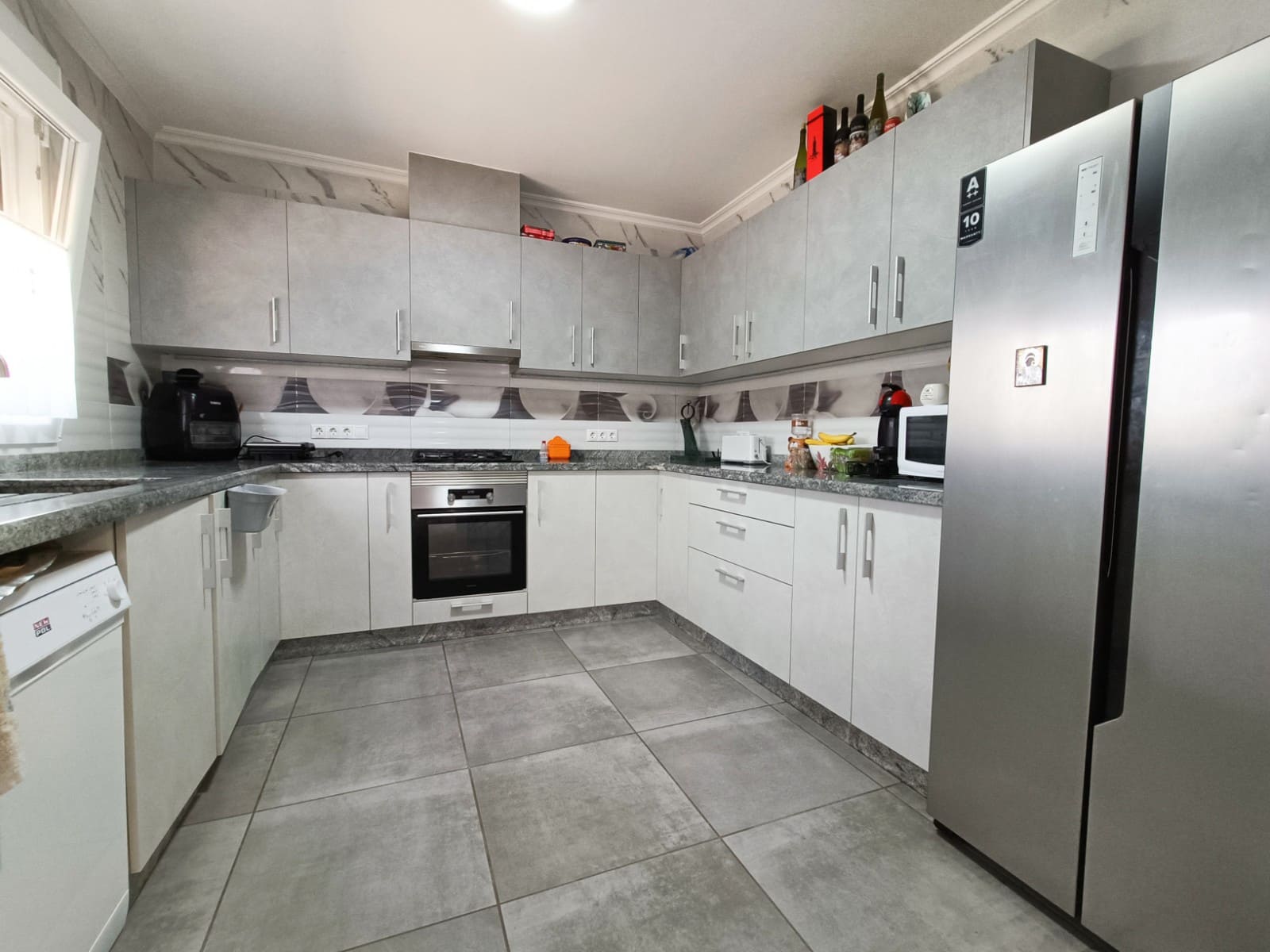 4 bedroom Villa for sale in Pinoso - € 420,000 (Ref: 9817000)