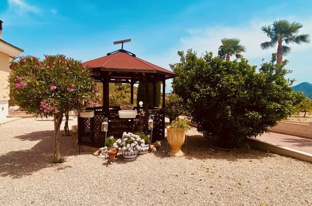 4 bedroom Villa for sale in Macisvenda, Abanilla with pool - € 475,000 (Ref: 9817001)