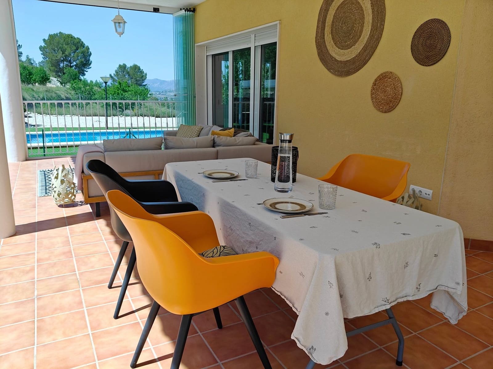 3 bedroom Villa for sale in Petrel / Petrer with pool garage - € 459,995 (Ref: 9819907)