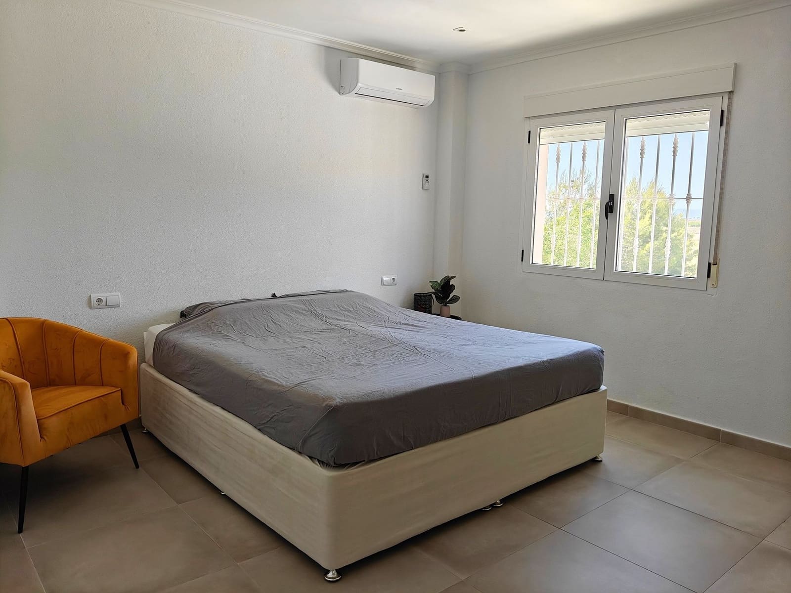 3 bedroom Villa for sale in Petrel / Petrer with pool garage - € 459,995 (Ref: 9819907)