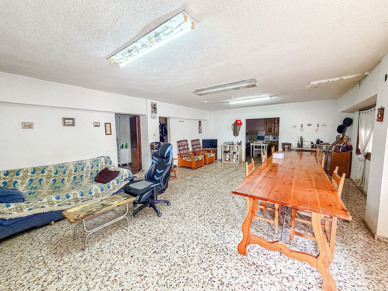 5 bedroom Villa for sale in Hondon de las Nieves with pool - € 155,000 (Ref: 9822002)