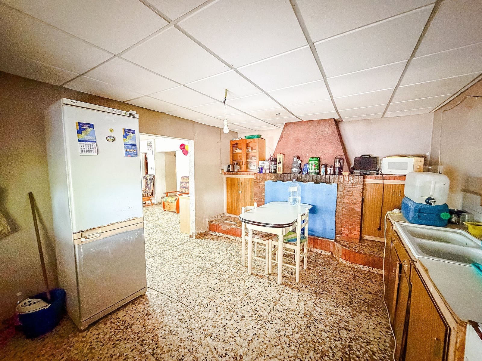 5 bedroom Villa for sale in Hondon de las Nieves with pool - € 155,000 (Ref: 9822002)