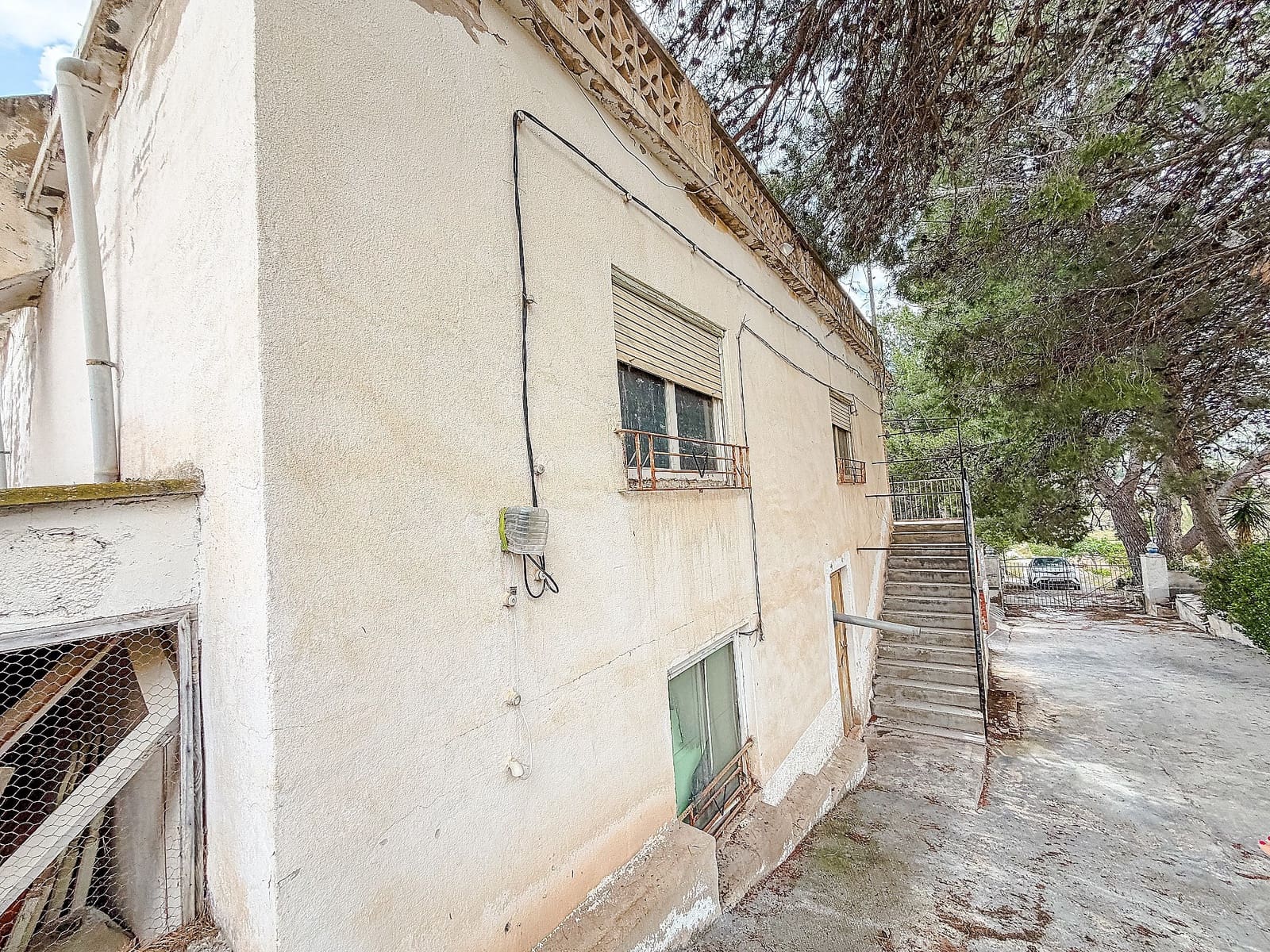 5 bedroom Villa for sale in Hondon de las Nieves with pool - € 155,000 (Ref: 9822002)