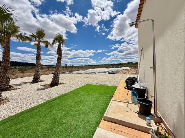 3 quarto Moradia para venda em Salinas com piscina - 579 000 € (Ref: 9834281)