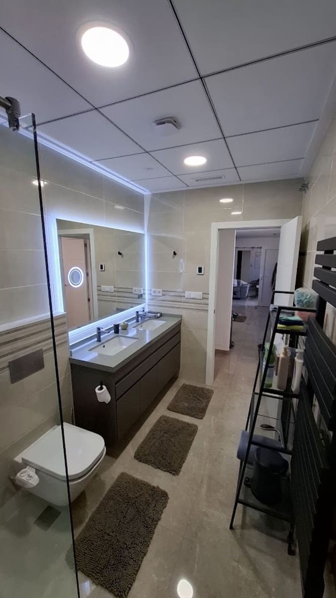 3 bedroom Villa for sale in Pinoso with pool - € 599,995 (Ref: 9834283)