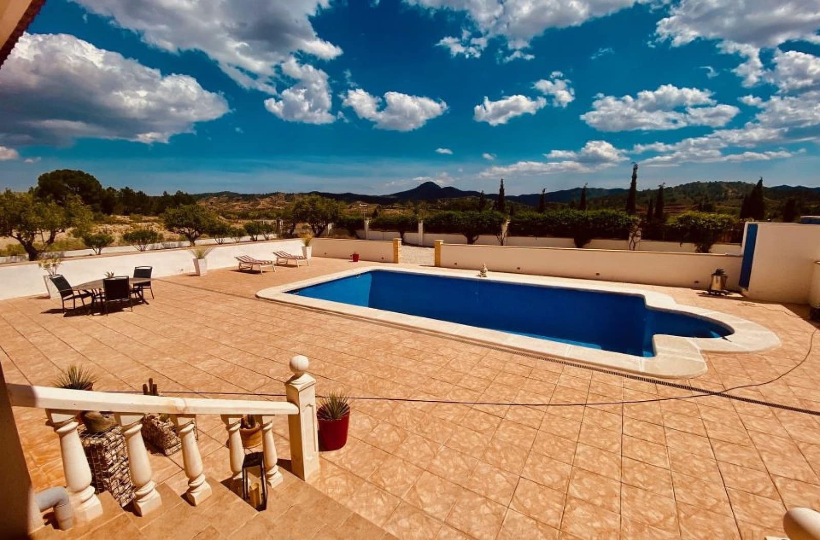 4 soveværelse Villa til salg i Macisvenda med swimmingpool garage - € 479.000 (Ref: 9834286)