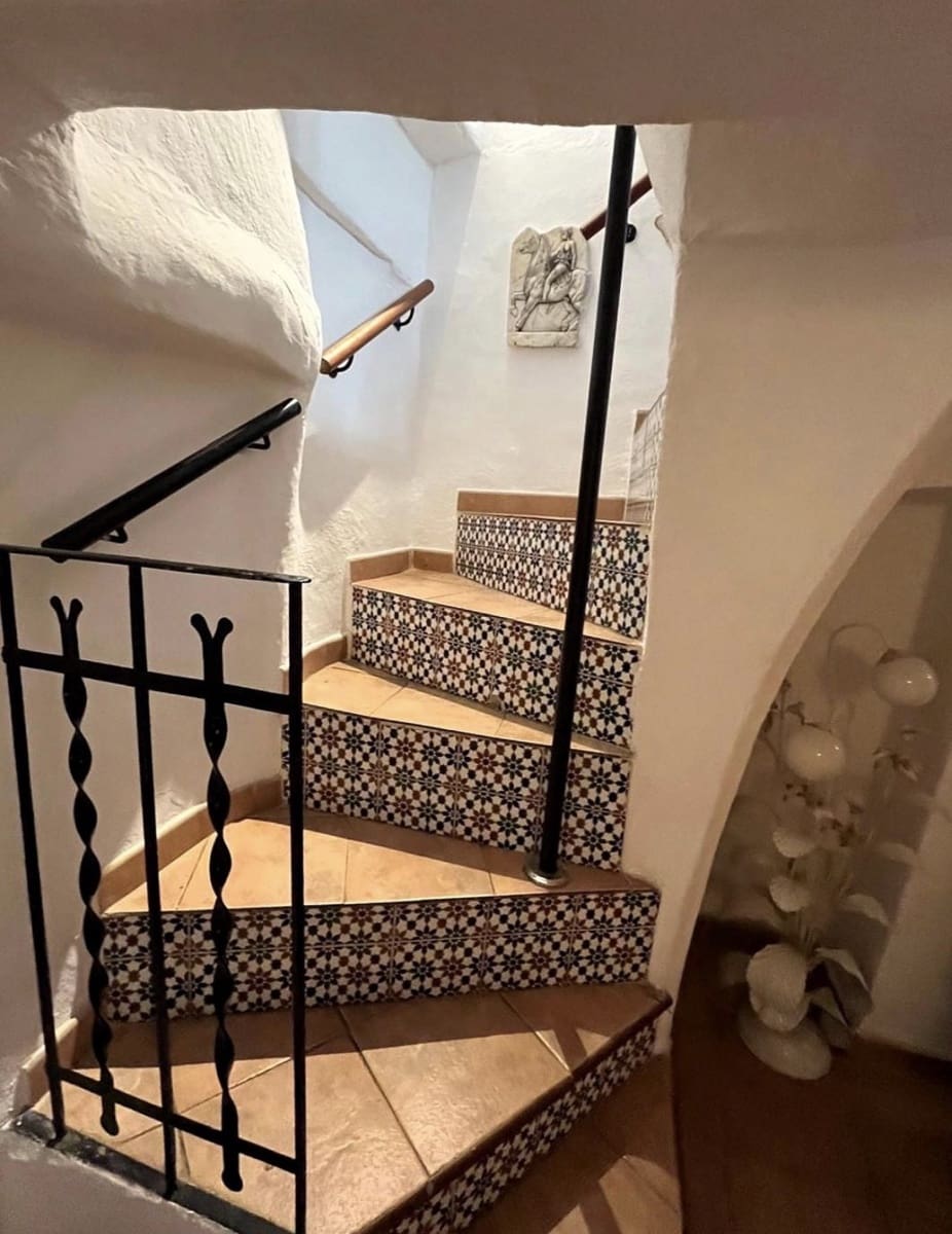 2 bedroom Townhouse for sale in Castalla - € 65,000 (Ref: 9838894)