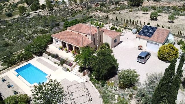 3 bedroom Villa for sale in Sax with pool garage - € 349,995 (Ref: 9849000)