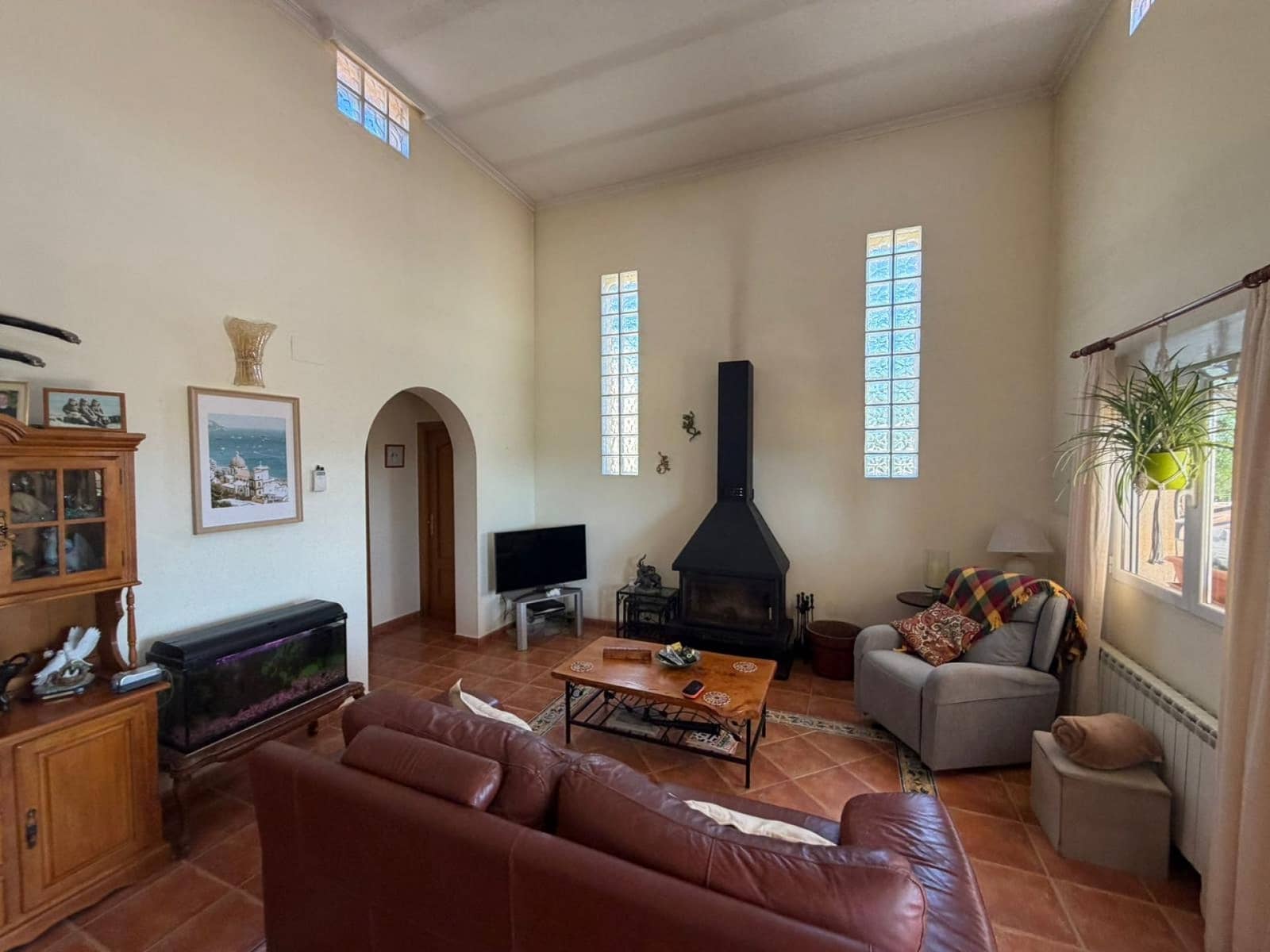 Chalet de 3 habitaciones en Sax en venta con piscina garaje - 349.995 € (Ref: 9849000)