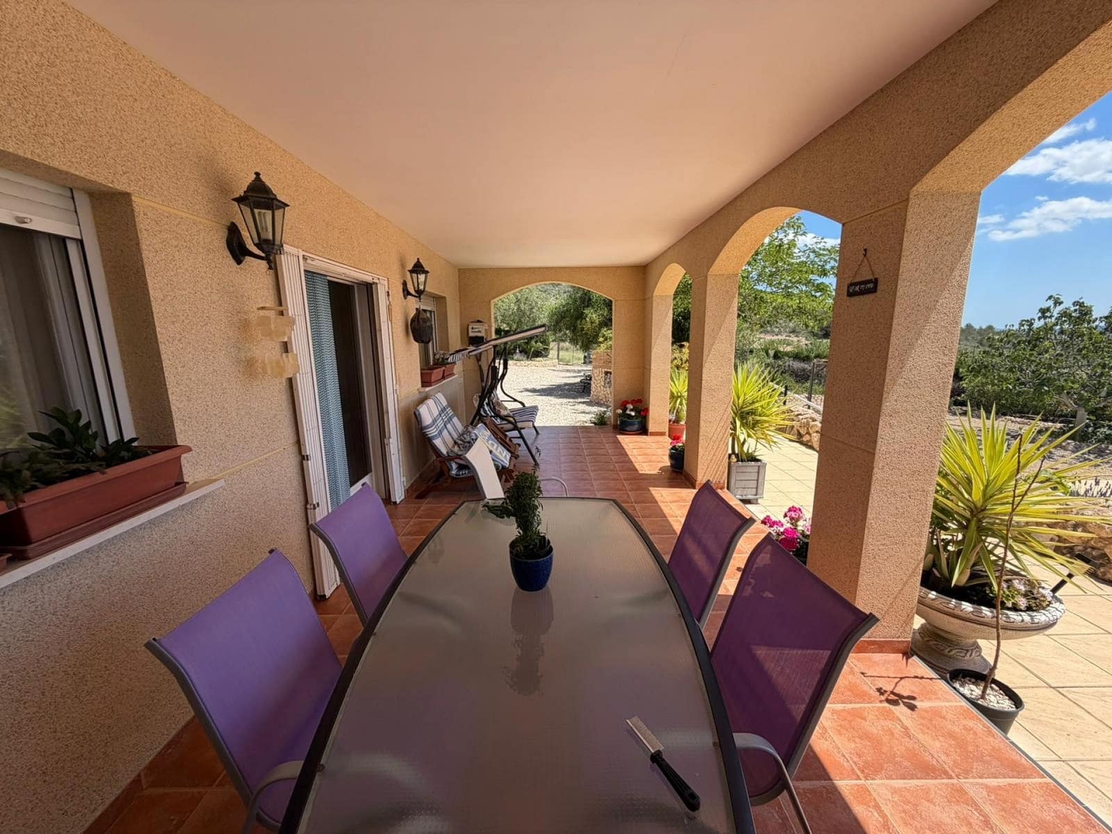 Chalet de 3 habitaciones en Sax en venta con piscina garaje - 349.995 € (Ref: 9849000)