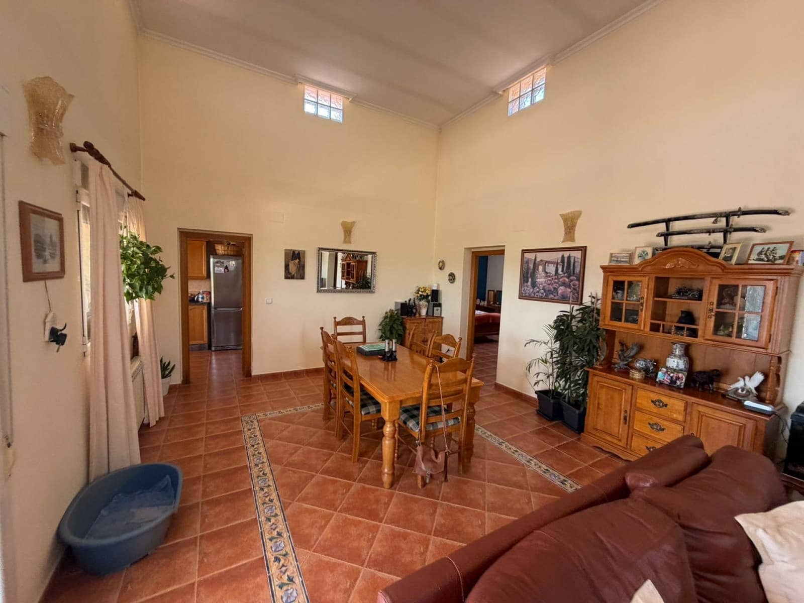 Chalet de 3 habitaciones en Sax en venta con piscina garaje - 349.995 € (Ref: 9849000)