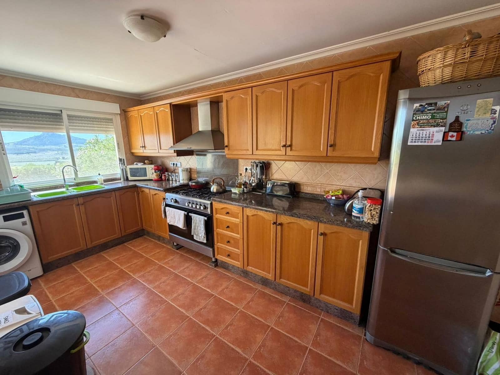 Chalet de 3 habitaciones en Sax en venta con piscina garaje - 349.995 € (Ref: 9849000)