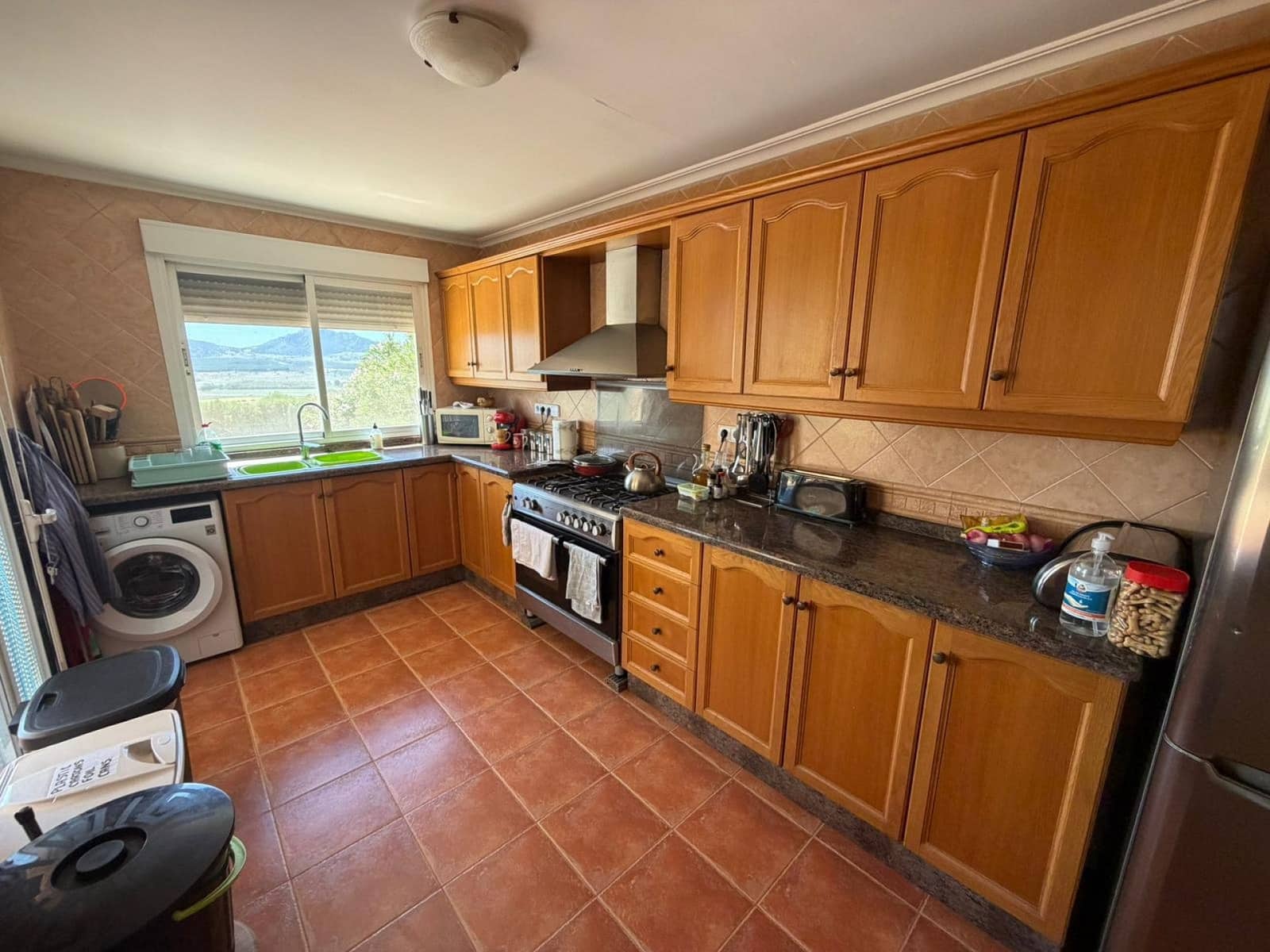 Chalet de 3 habitaciones en Sax en venta con piscina garaje - 349.995 € (Ref: 9849000)