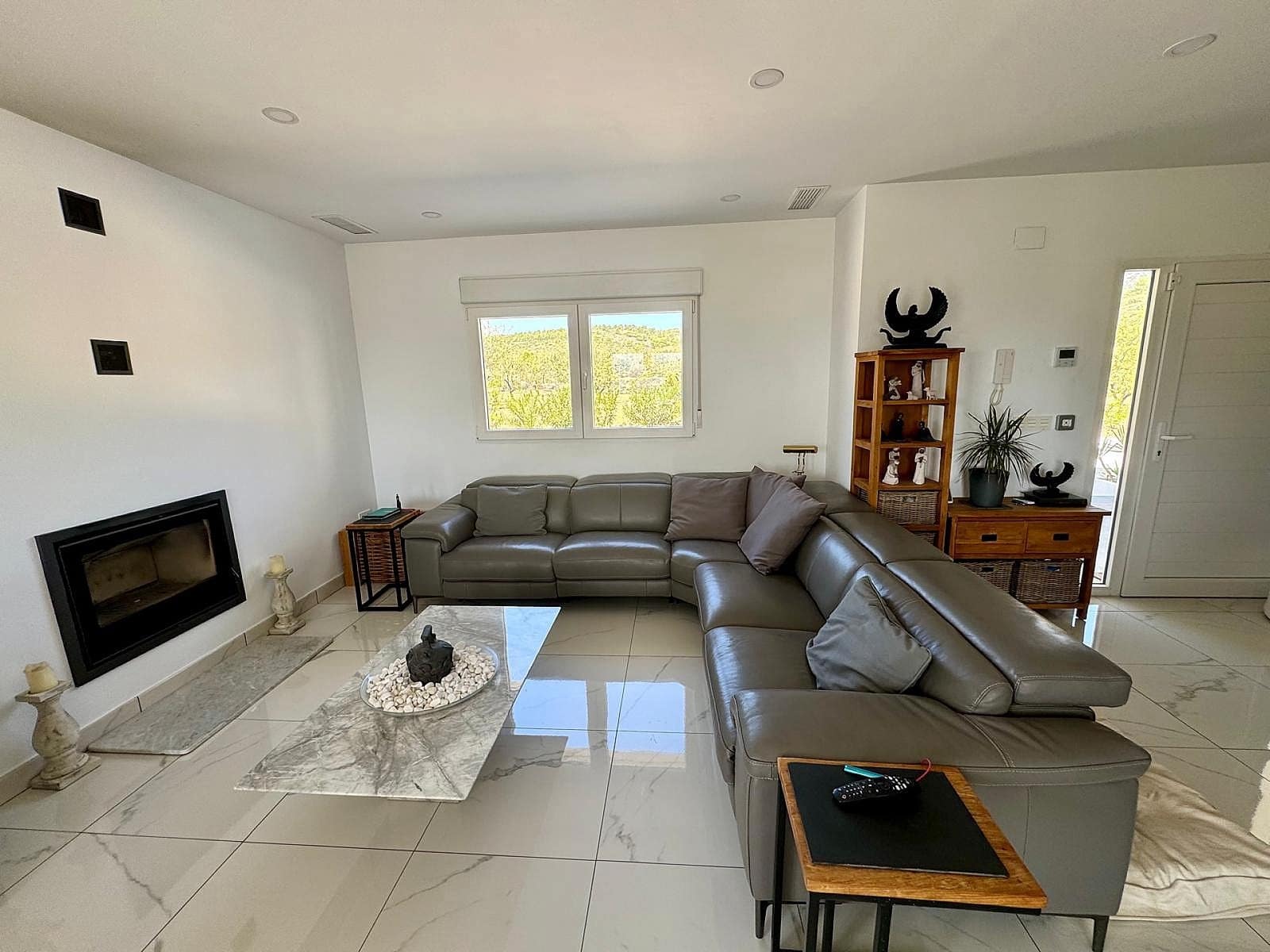 5 sypialnia Willa na sprzedaż w Pinoso z basenem garażem - 675 000 € (Ref: 9854923)