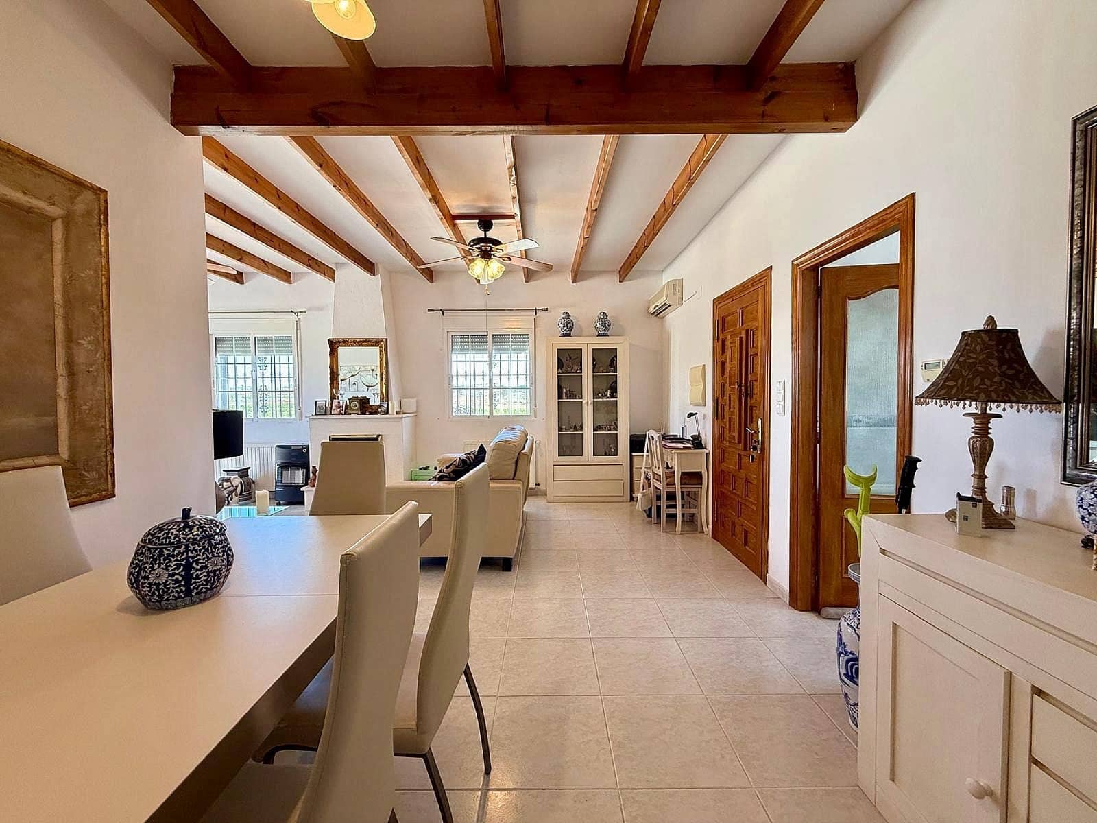 3 bedroom Villa for sale in Jumilla with pool - € 350,000 (Ref: 9854924)