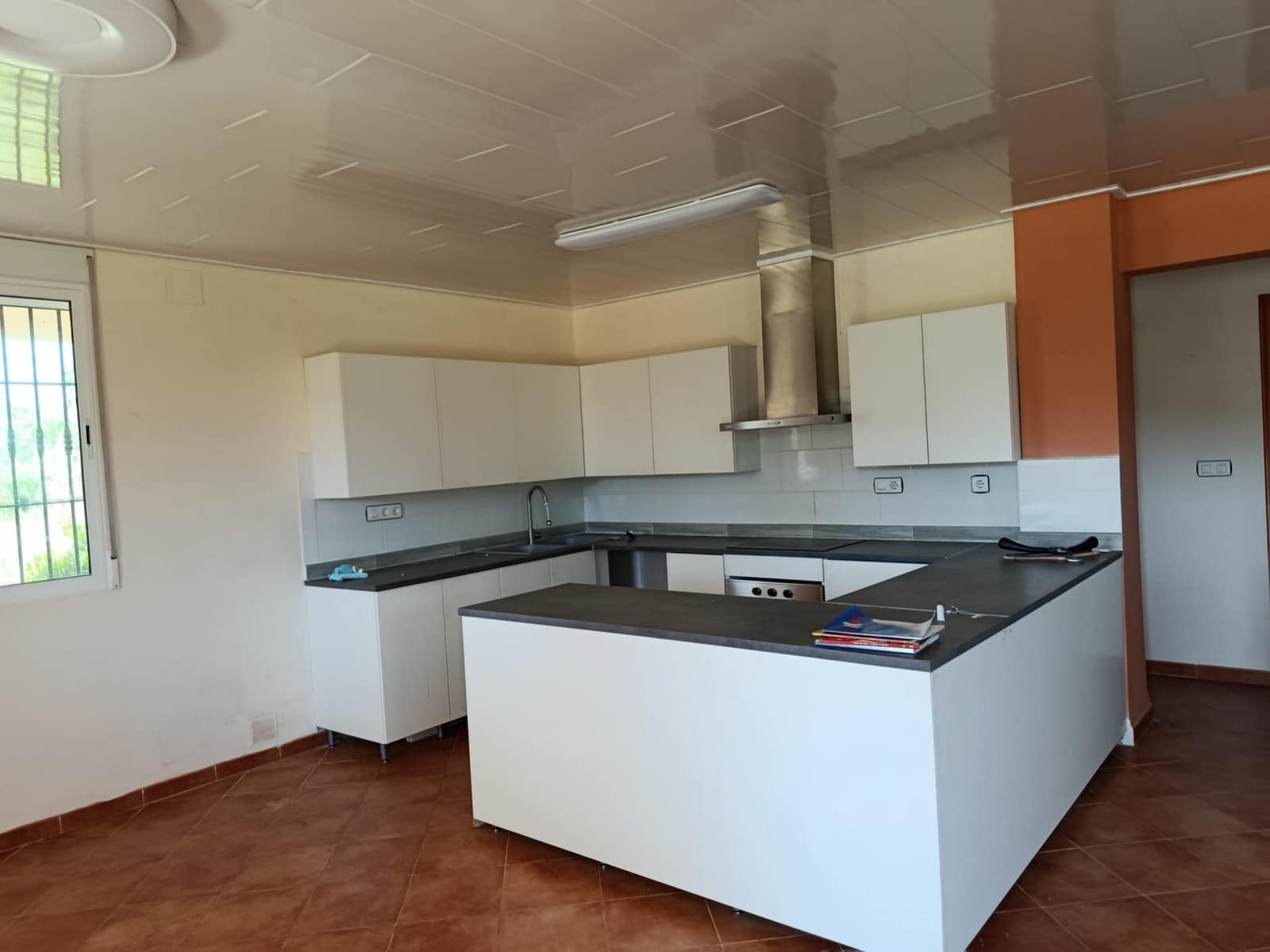 2 bedroom Finca/Country House for sale in Teresa de Cofrentes - € 119,995 (Ref: 9858564)
