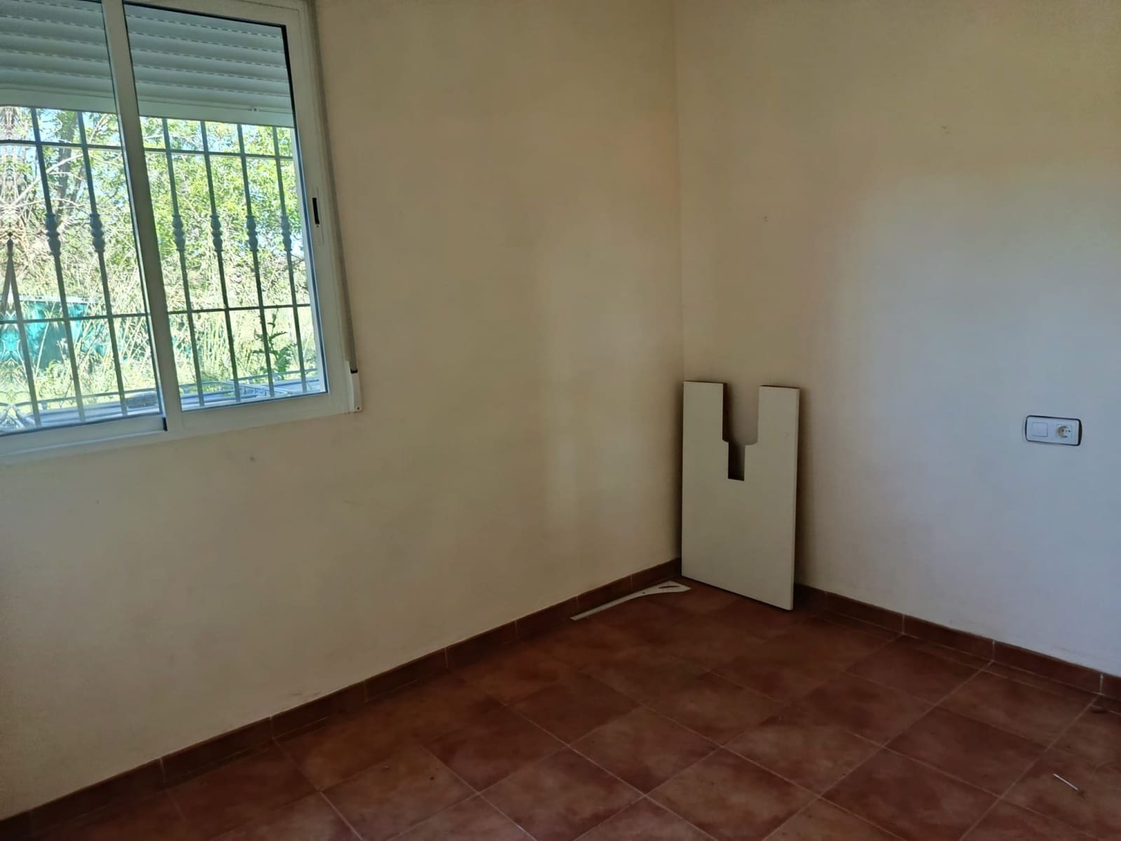 2 bedroom Finca/Country House for sale in Teresa de Cofrentes - € 119,995 (Ref: 9858564)