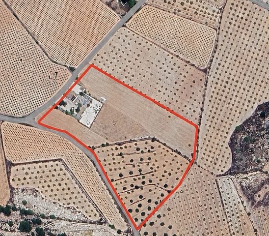 Chalet de 5 habitaciones en El Cantón, Abanilla en venta con piscina - 449.995 € (Ref: 9859087)