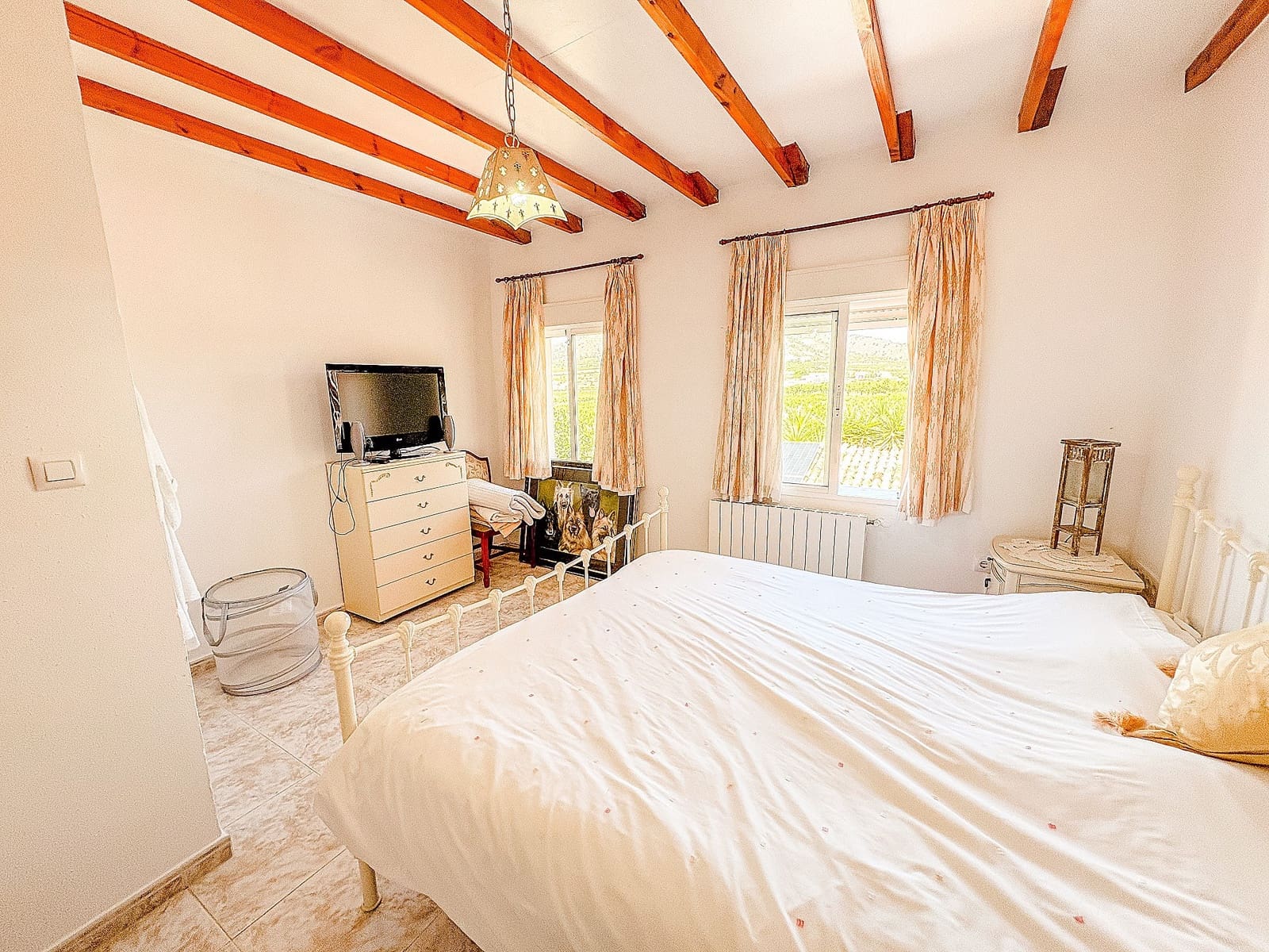 Chalet de 5 habitaciones en El Cantón en venta con piscina - 449.995 € (Ref: 9859087)