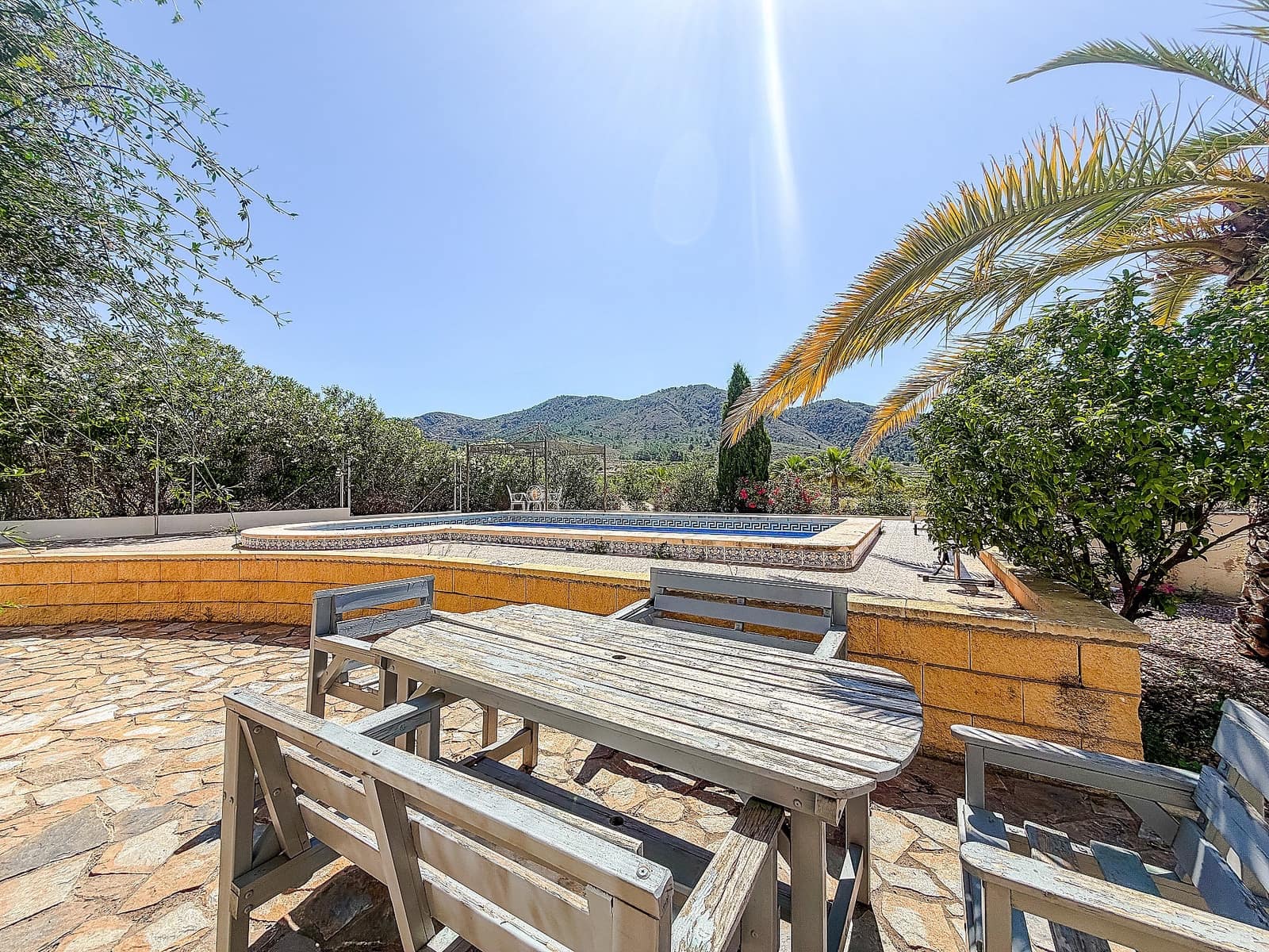 Chalet de 5 habitaciones en El Cantón en venta con piscina - 449.995 € (Ref: 9859087)