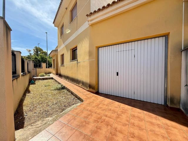 4 soverom Hus til salgs i Pinoso - € 240 000 (Ref: 9864037)