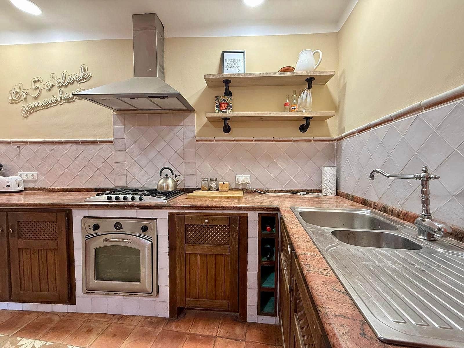 3 slaapkamer Huis te koop in Pinoso - € 370.000 (Ref: 9875674)