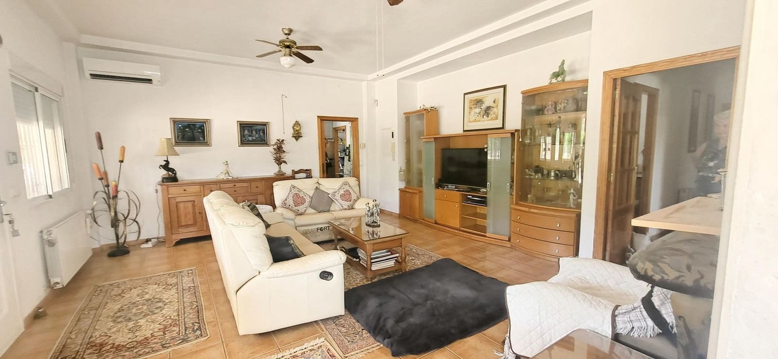 4 sypialnia Willa na sprzedaż w Hondon de las Nieves z basenem garażem - 425 000 € (Ref: 9877141)