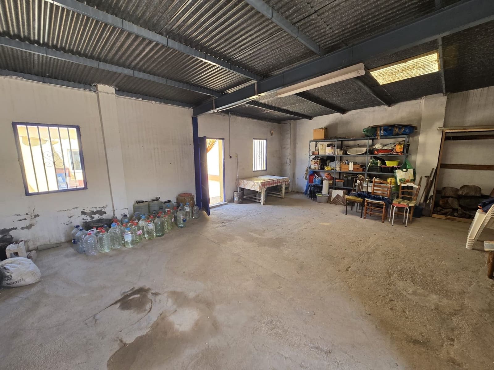 Townhouse for sale in Sax with pool garage - € 45,000 (Ref: 9882625)