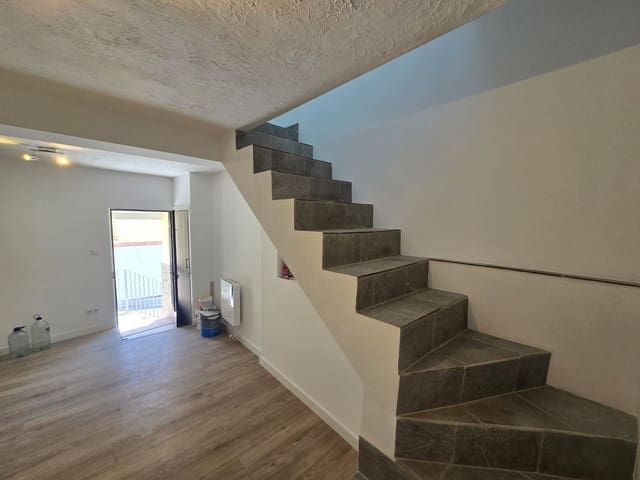3 camera da letto Casa in vendita in Sax - 125.000 € (Rif: 9889376)