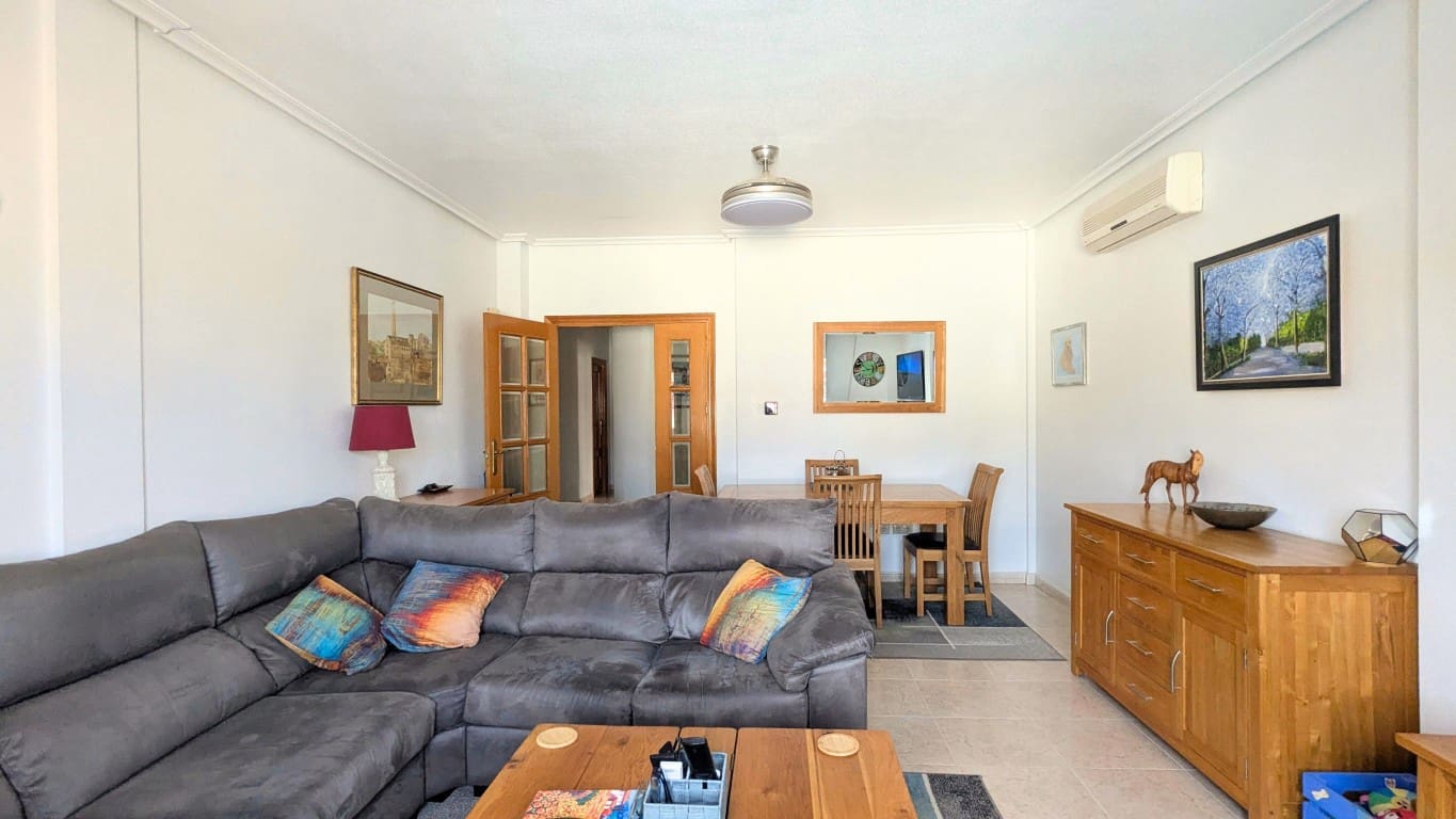 3 makuuhuone Huvila myytävänä paikassa Bigastro mukana uima-altaan - 275 000 € (Ref: 9893699)