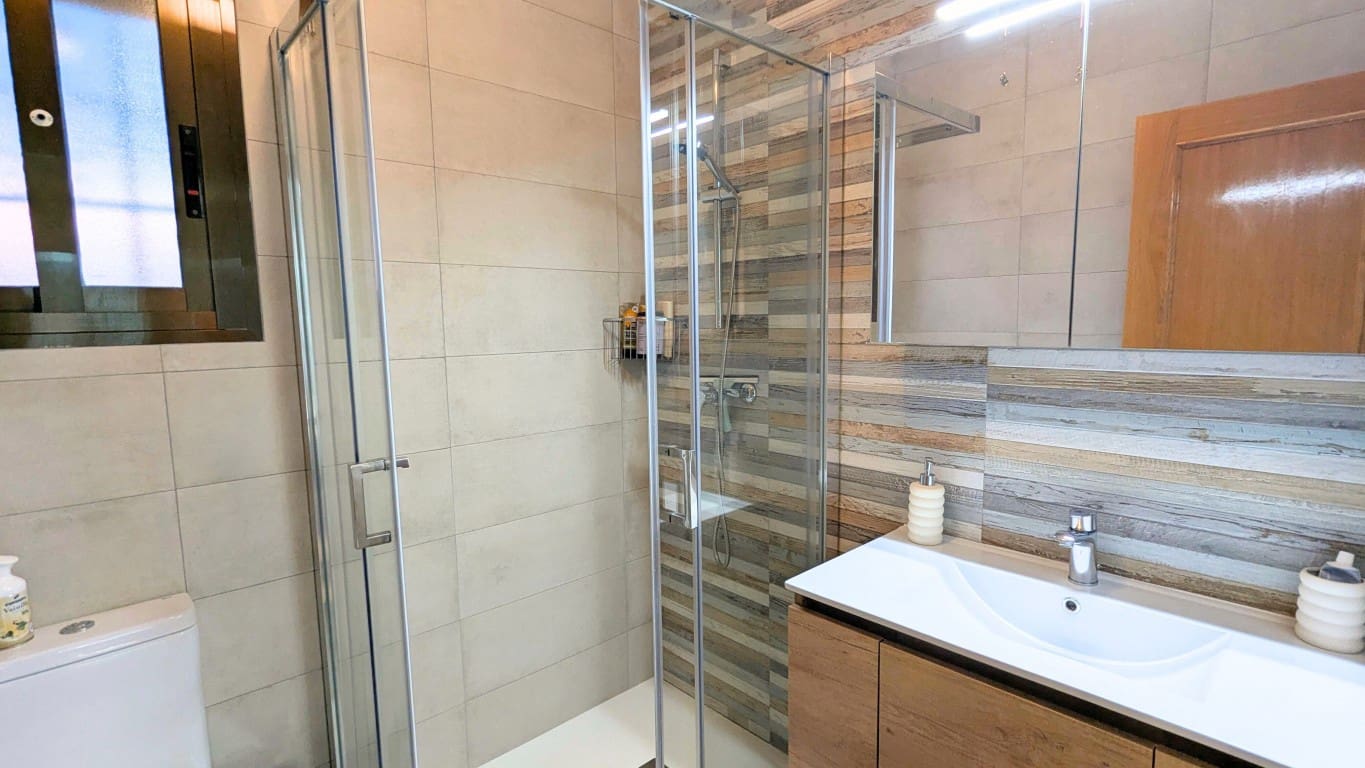 3 makuuhuone Huvila myytävänä paikassa Bigastro mukana uima-altaan - 275 000 € (Ref: 9893699)