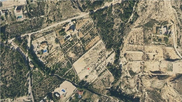 Terreno Não Urbanizado para venda em Crevillente / Crevillent - 135 000 € (Ref: 9893705)