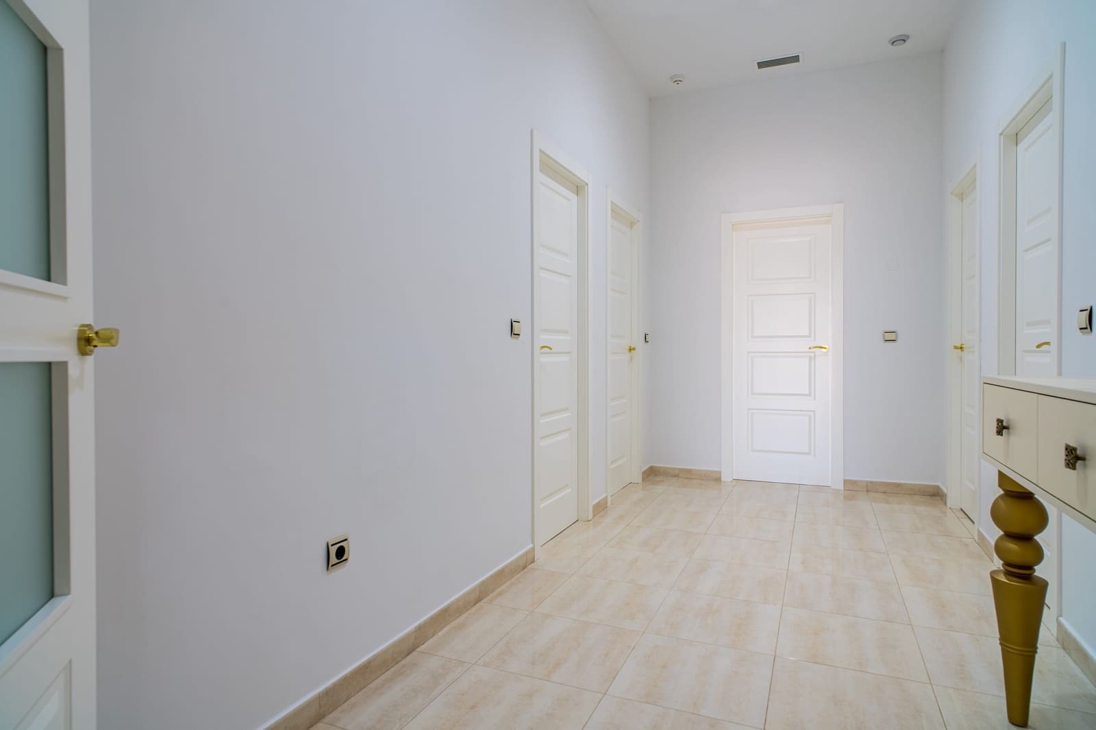 4 Zimmer Villa zu verkaufen in Pinoso - 595.000 € (Ref: 9894931)