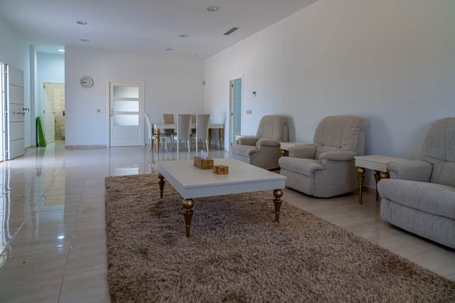 4 Zimmer Villa zu verkaufen in Pinoso - 595.000 € (Ref: 9894931)