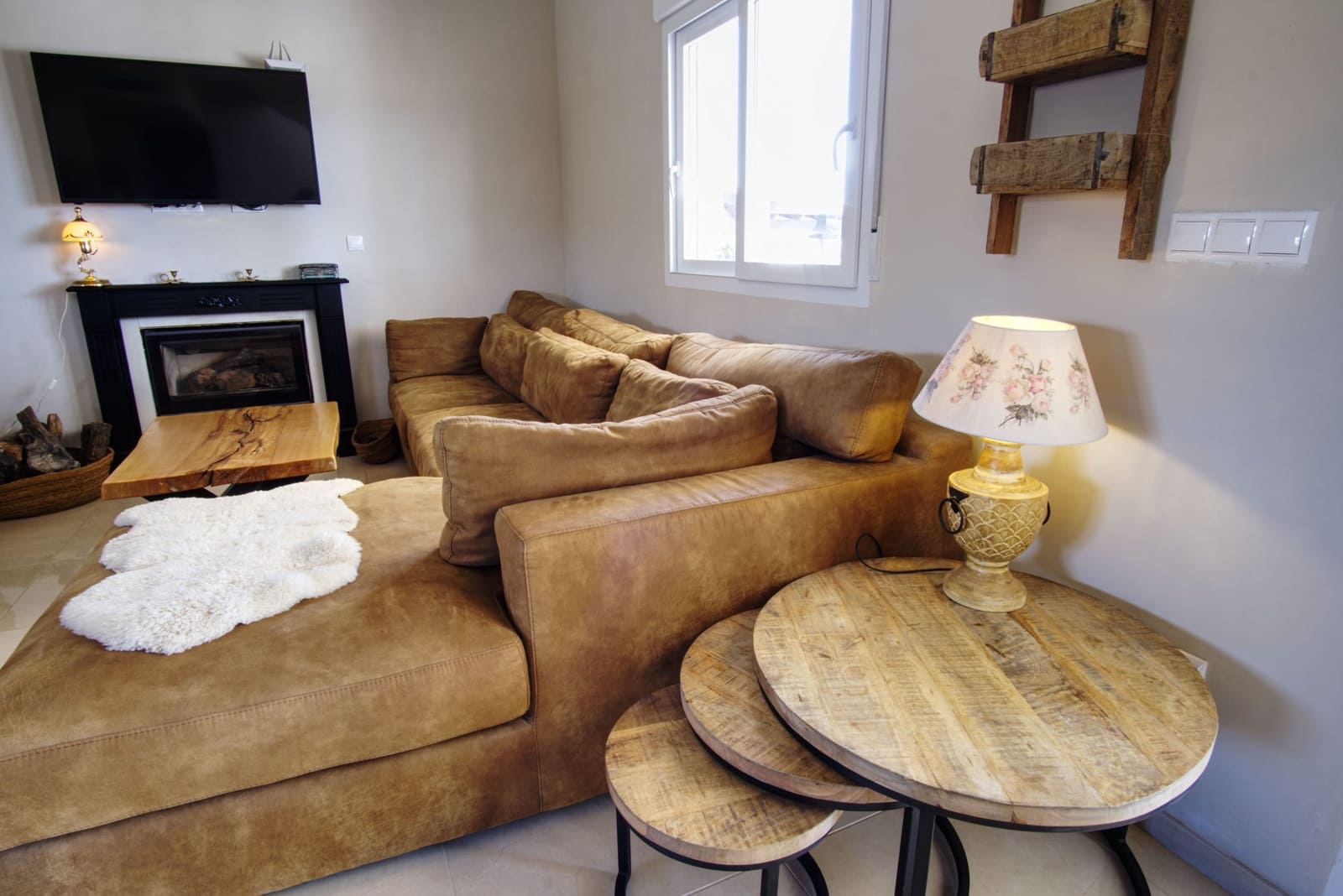 4 slaapkamer Villa te koop in Pinoso met zwembad garage - € 599.000 (Ref: 9894932)
