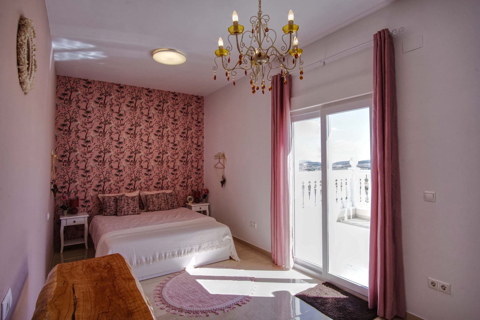 4 slaapkamer Villa te koop in Pinoso met zwembad garage - € 599.000 (Ref: 9894932)